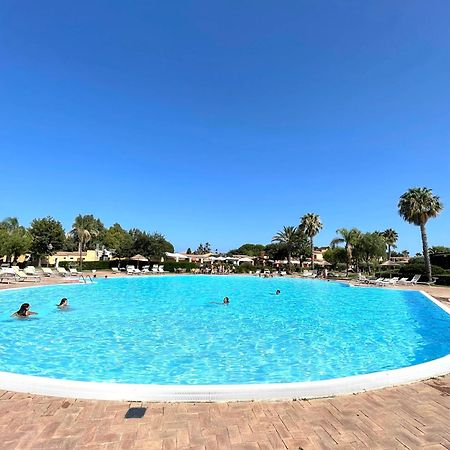 Amarestyle Igv Club Santagiusta Hotel Costa Rei Luaran gambar