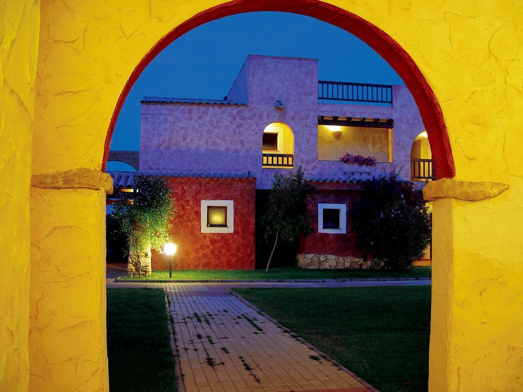 Amarestyle Igv Club Santagiusta Hotel Costa Rei Luaran gambar
